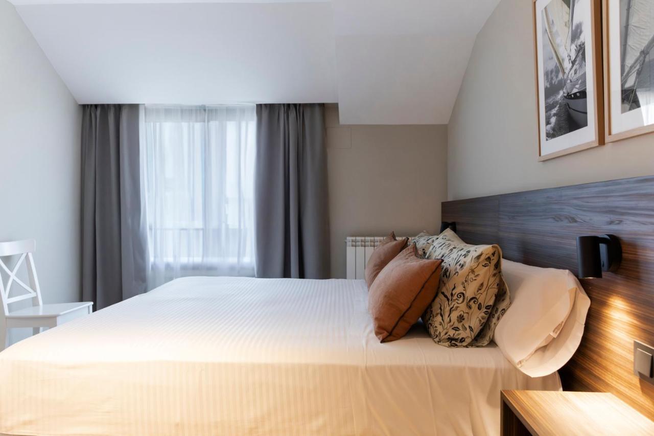 Apartamentos Plaza Center Suances Εξωτερικό φωτογραφία