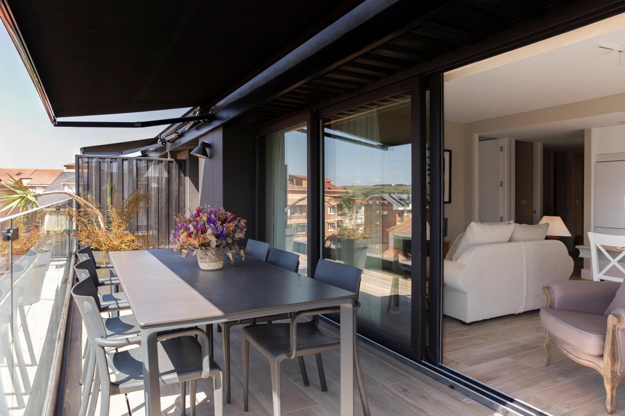 Apartamentos Plaza Center Suances Εξωτερικό φωτογραφία